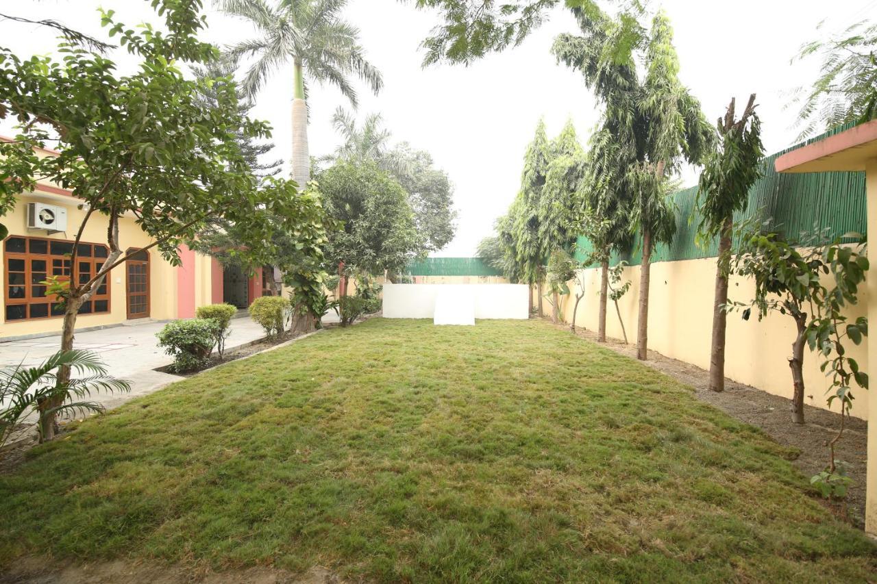 The Karnal Resort Exterior foto